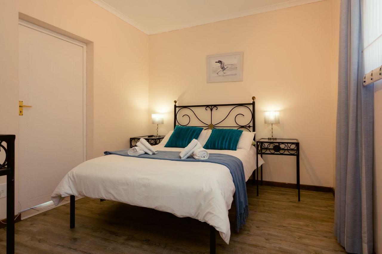 Hotel 49 On Cliff Gansbaai Exterior foto