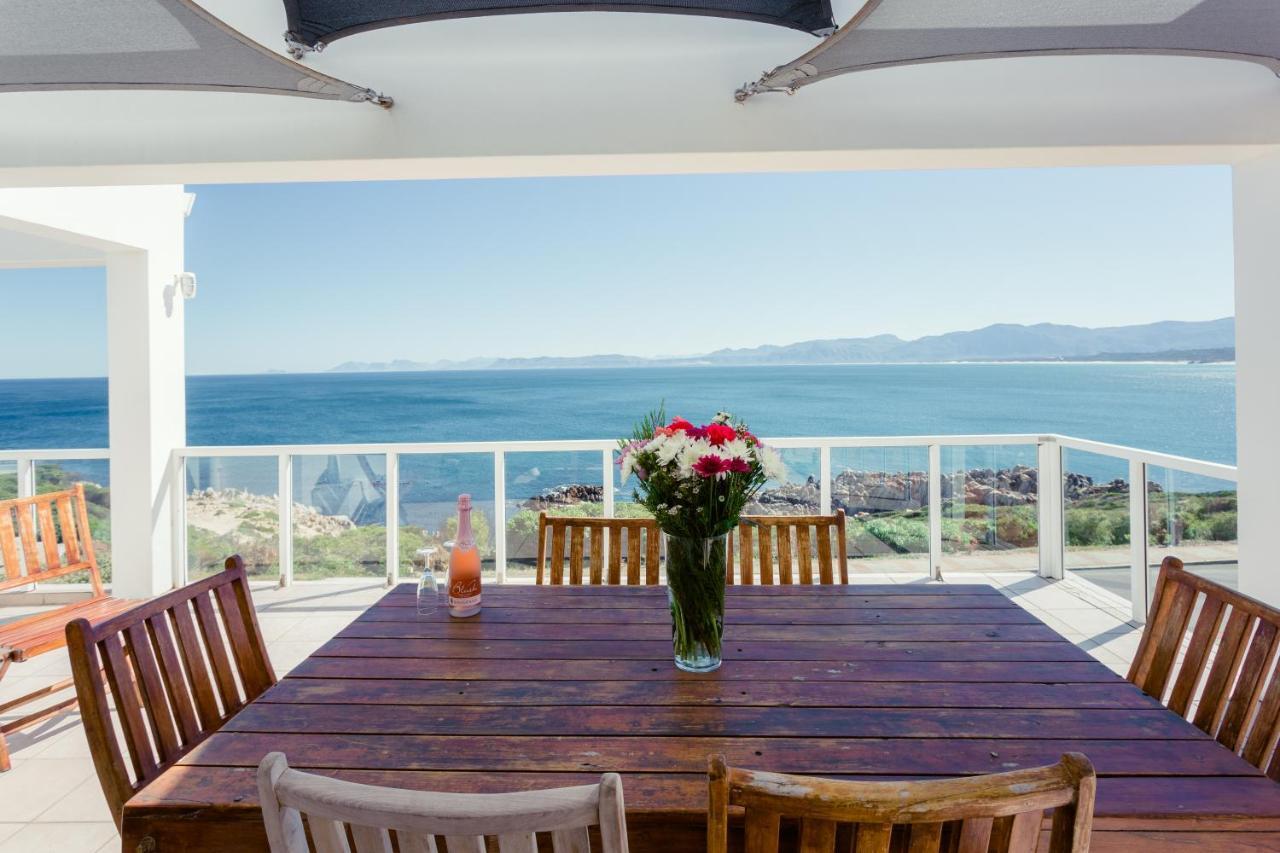 Hotel 49 On Cliff Gansbaai Exterior foto